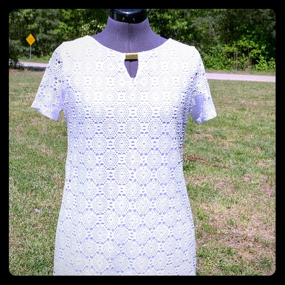 🔴 Bright White Crochet spring /summer dress. - Picture 1 of 8